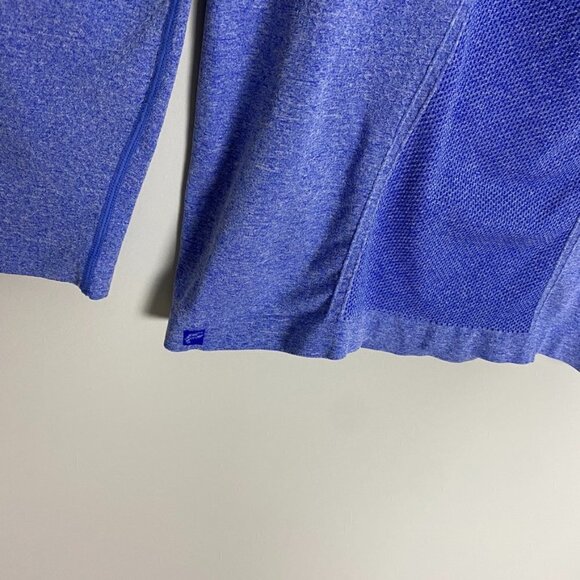 Fabletics Eureka Seamless Long Sleeve Active Shirt Blue - Picture 3 of 5